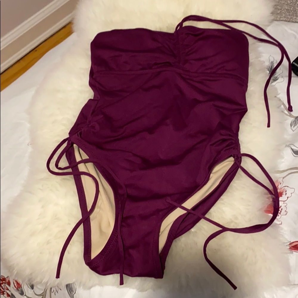 FUCHSIA HALTER TOP SWIMSUIT